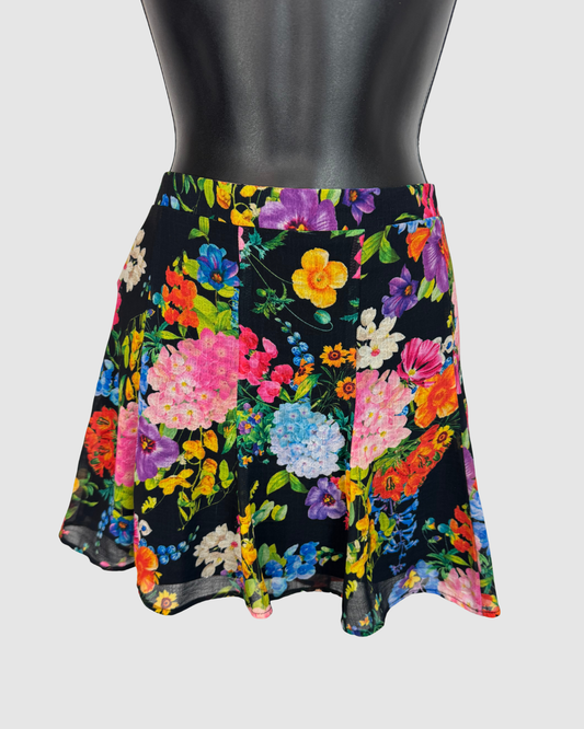 Mu Mu Black Multicolor Floral Pleated Mini Skirt  (Part of Set)