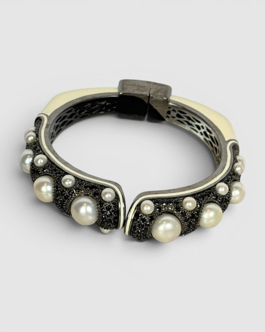 Matthew Campbell Laurenza Sterling SIlver Bracelet w/ Pearls & Black Sapphires