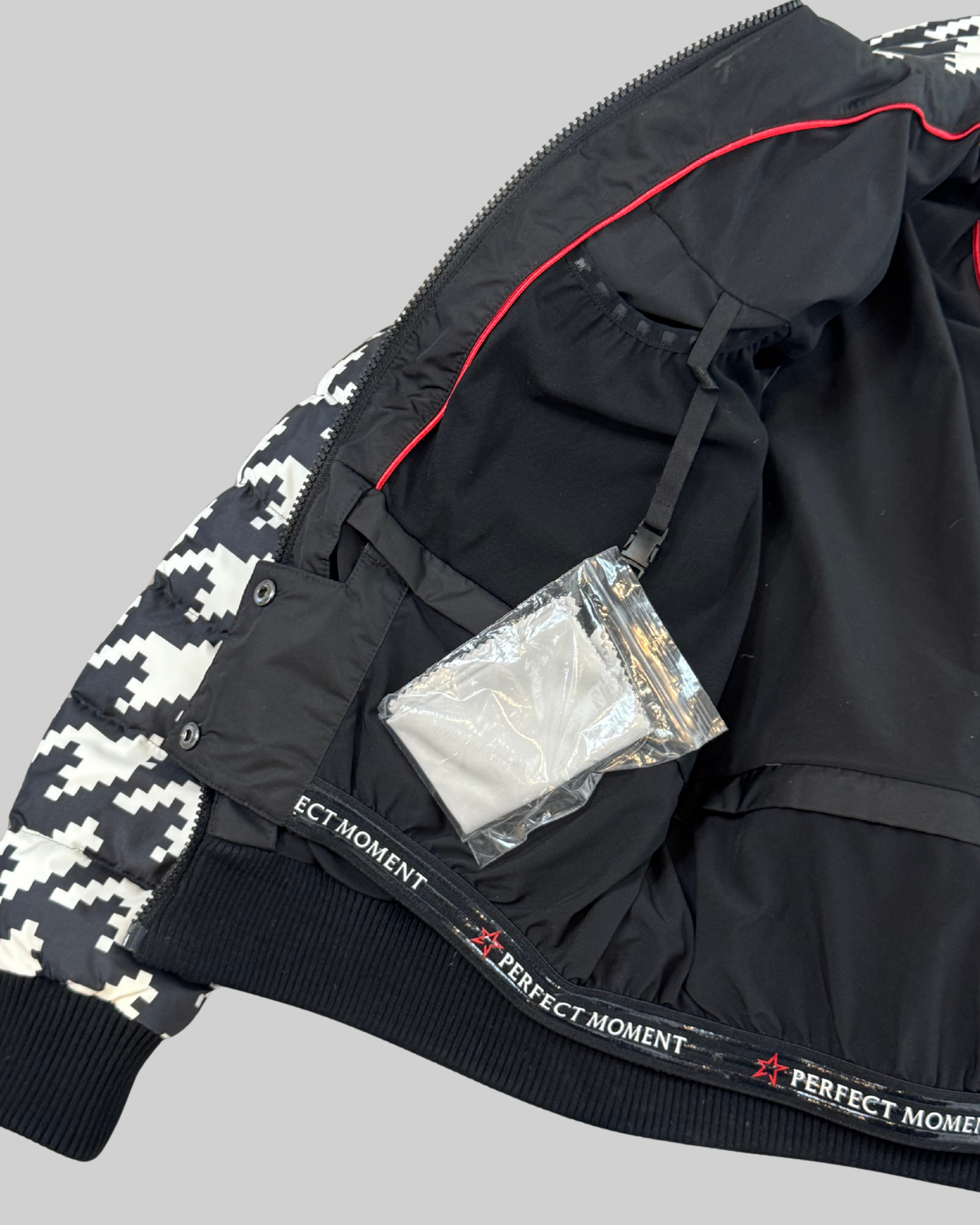 Perfect Moment Black White Houndstooth Collared Puffer Coat