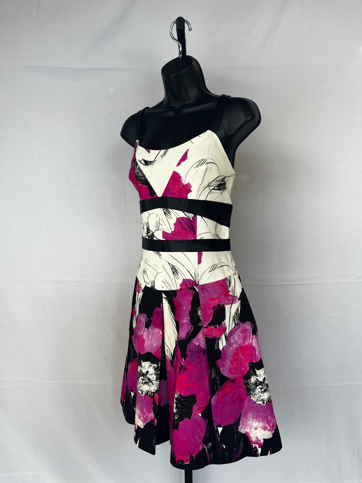 Milly White Pink & Black Floral Sleeveless Pleated Knee-Length Dress w Leather Stripe Detail
