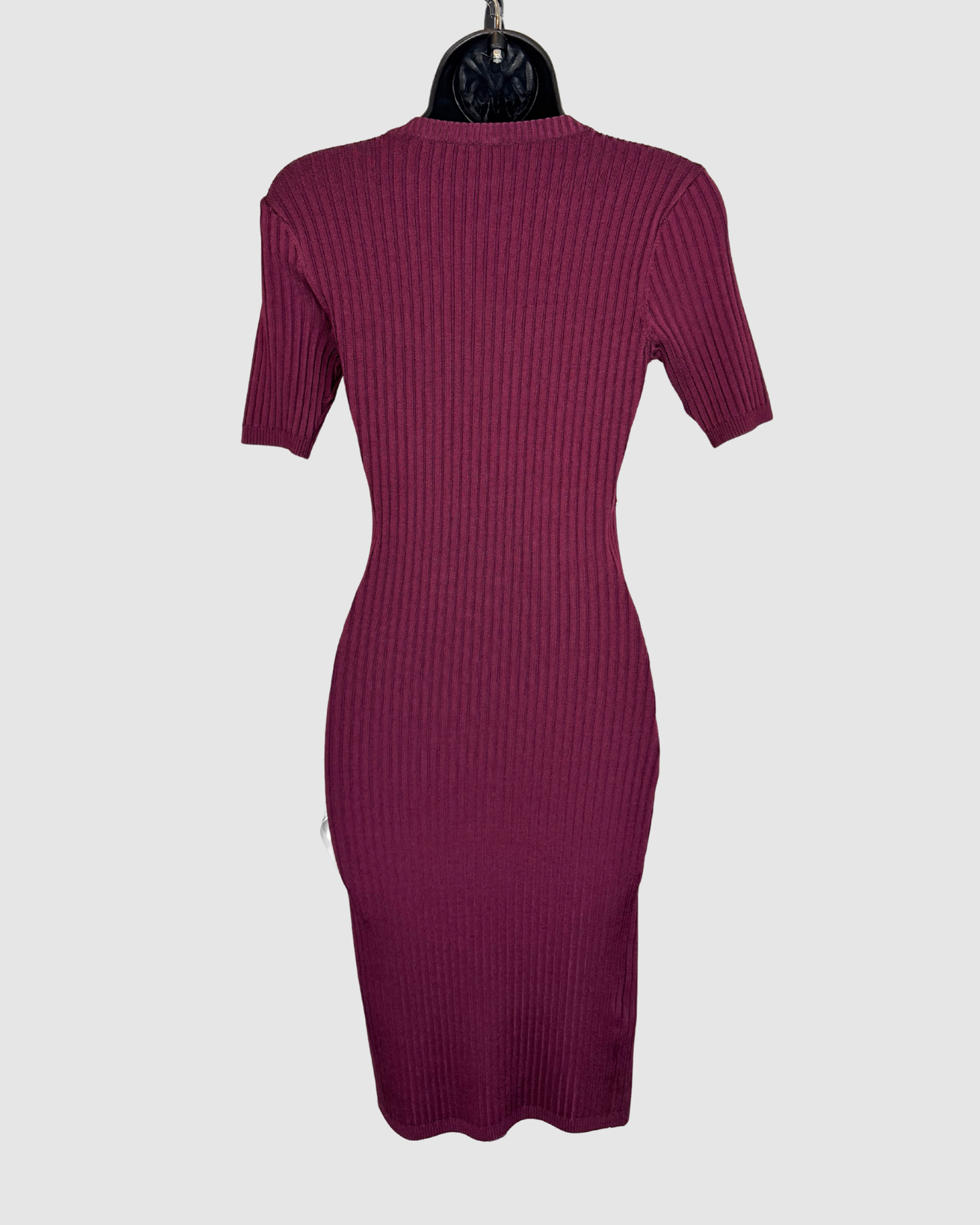 Dress The Population Burgundy Ribbed Gold Stud Short Sleeve Fitted Knee-Length Dress
