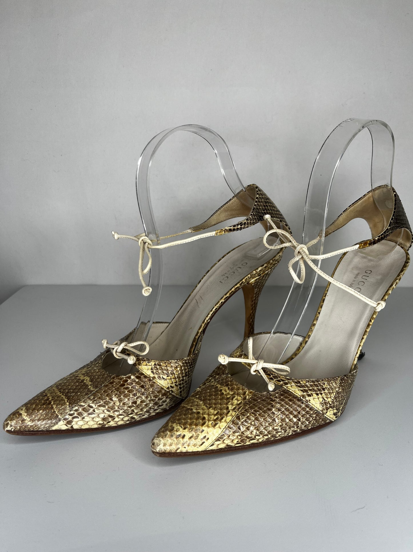 Gucci Lizard Kitten Heel Pumps