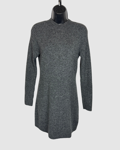 Abercrombie & Fitch Grey Long Sleeve Knee-Length Sweater Dress