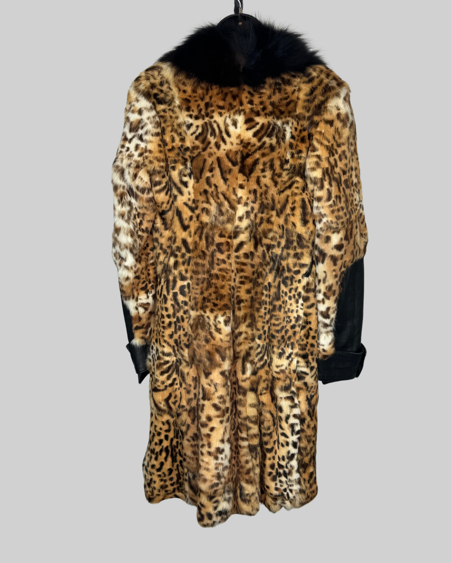 Red Moon Leather Black Collar Faux Fur Leopard Print Buckle Detail Button Up Coat w Belt