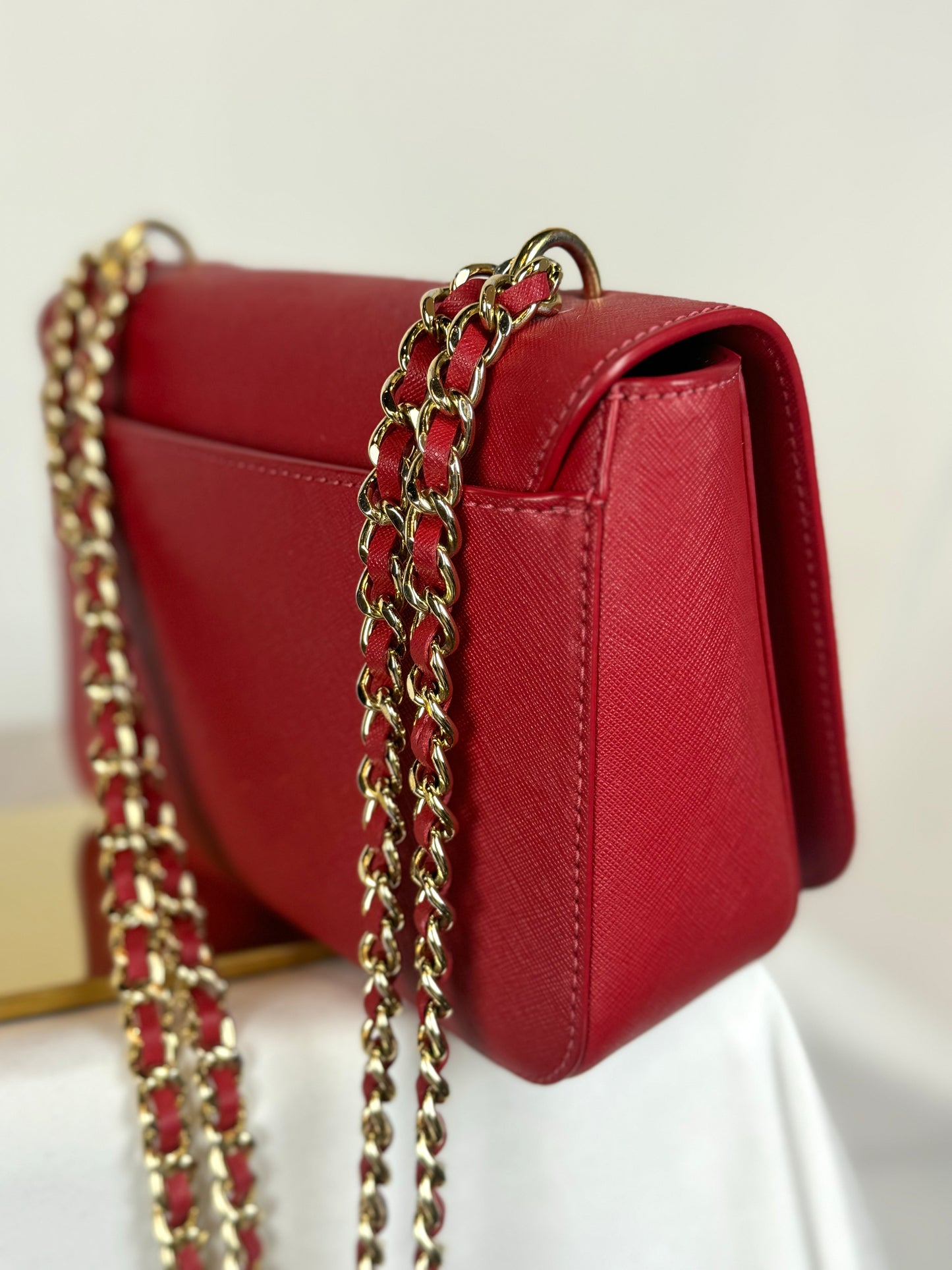 Tory Burch Red Robinson Convertible Square Flap Bag w Gold Chain Bag