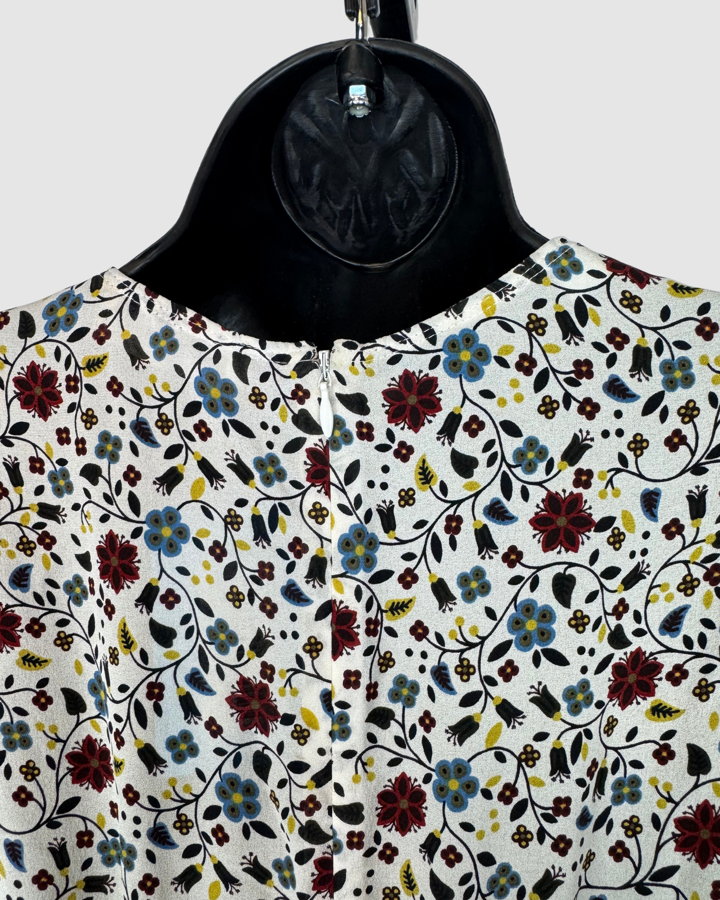 ALC Silk White Long Sleeve V-Neck Mini Dress w/ Red Blue & Yellow Floral Print