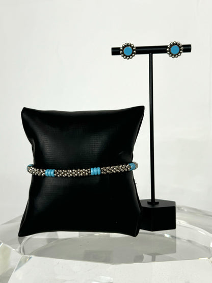 COMES WITH BAG - Lagos Blue Caviar Silver Station Bracelet