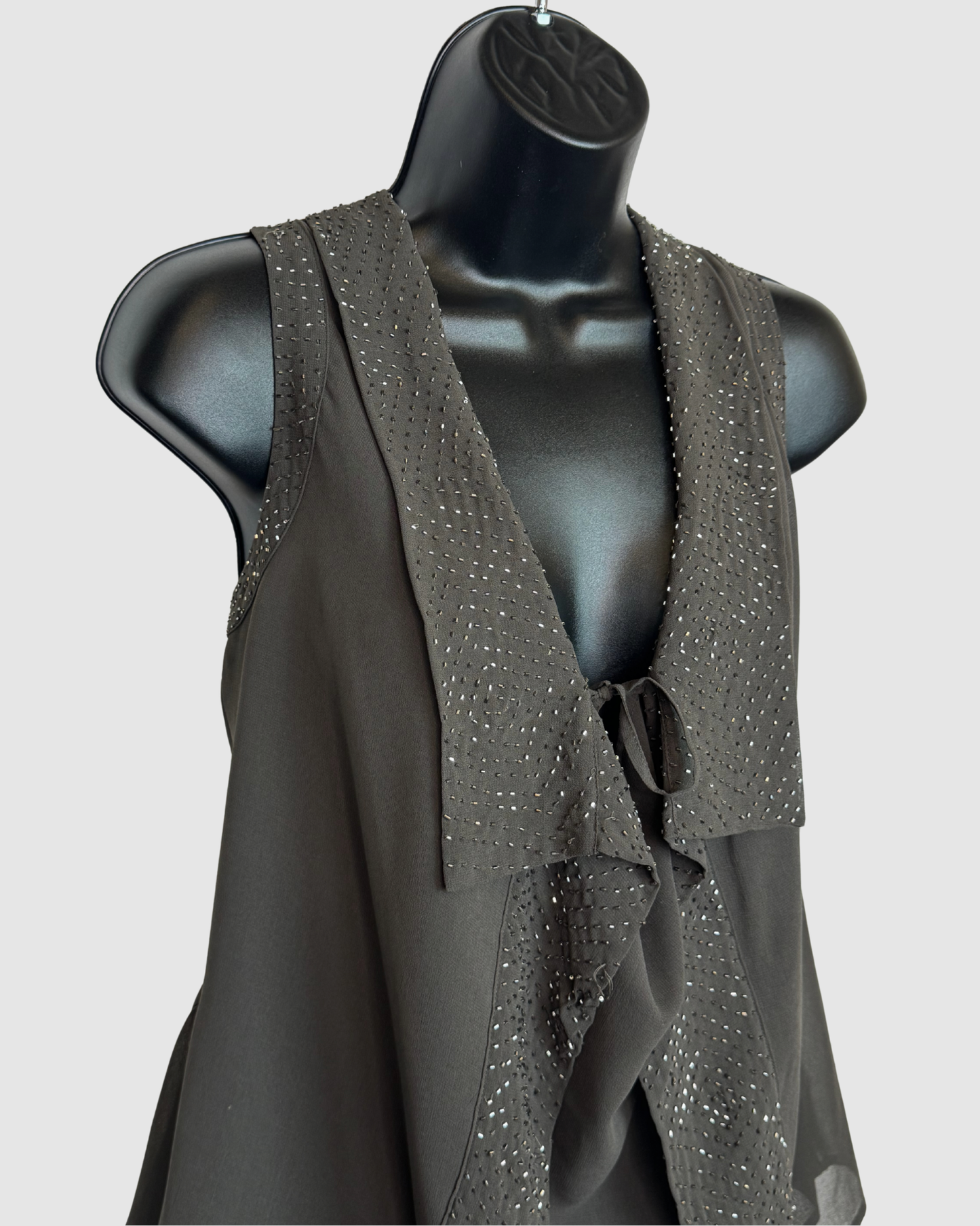 Robbi & Nikki Grey Beaded Tie-Front Asymmetrical Drape Sleeveless Top