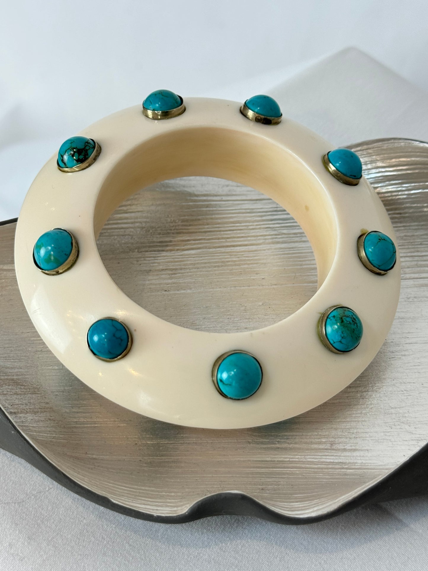 Handcrafted Cream Thick Bangle w Turquoise Stones