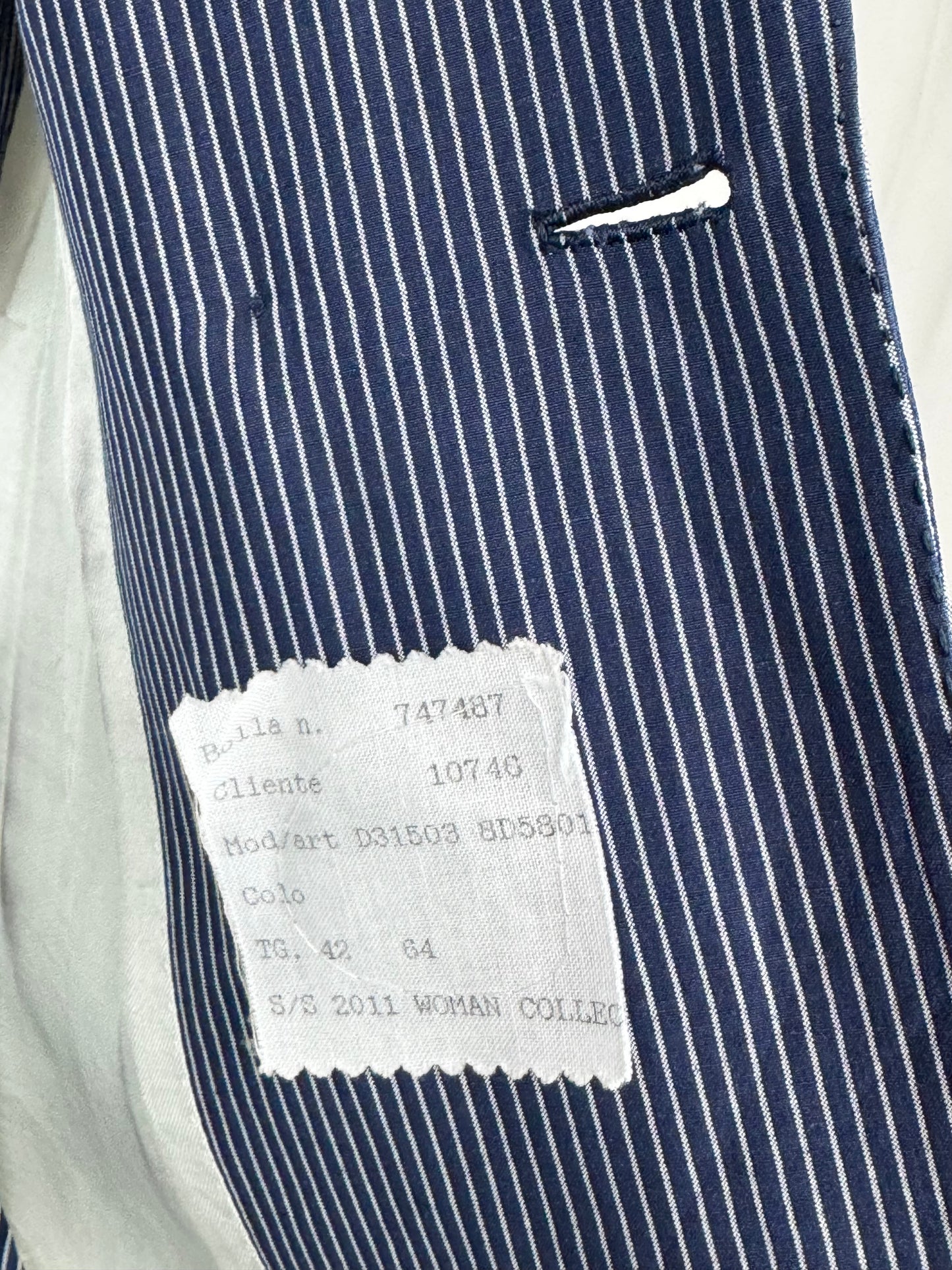 Kiton Blue w White Pinstripe Button Up Blazer w 2 Front Pockets
