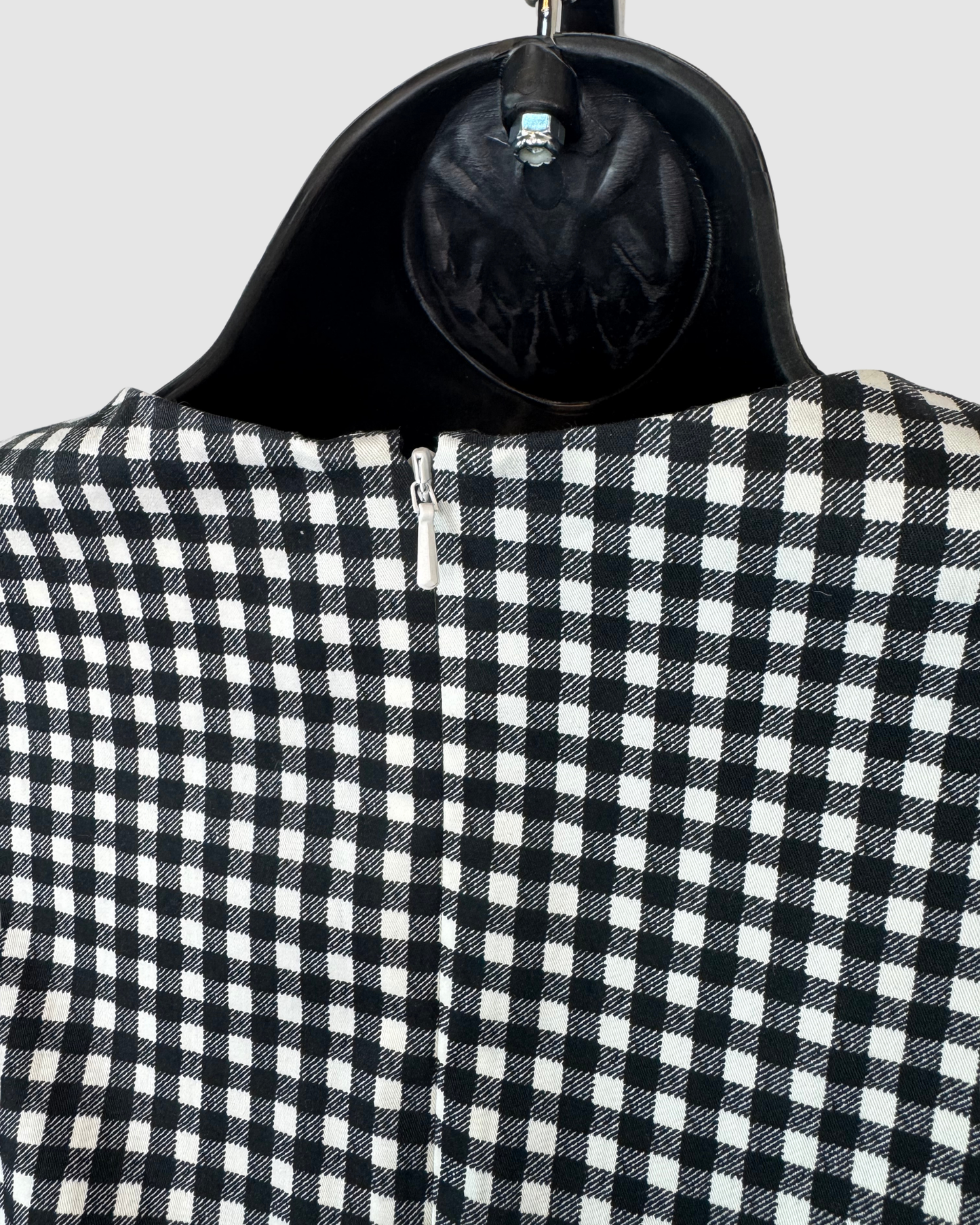 Lela Rose Black & White Plaid Short Sleeve Dress w/ Painted Flower