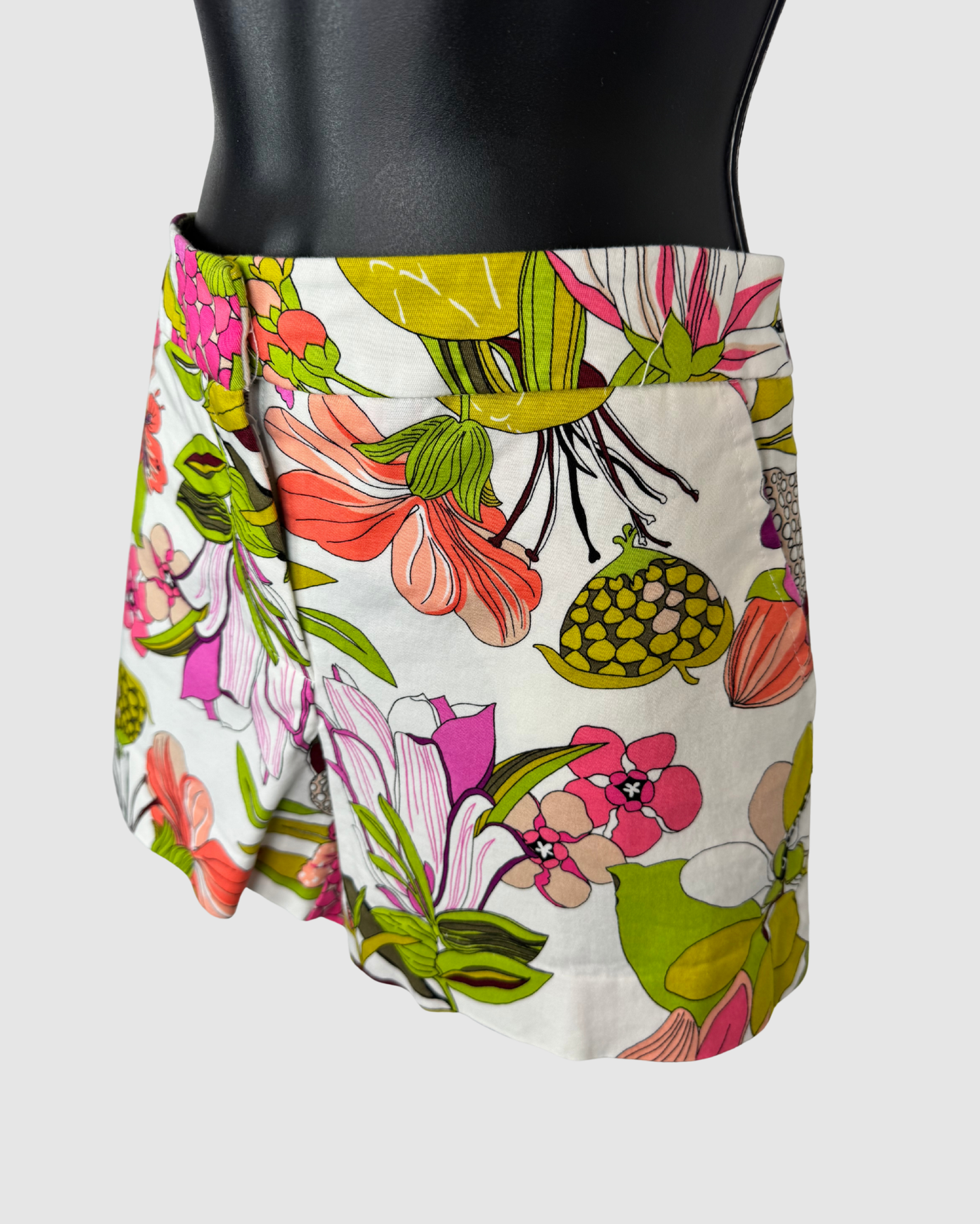 Trina Turk White w Multicolor Print Shorts (Part of Set)
