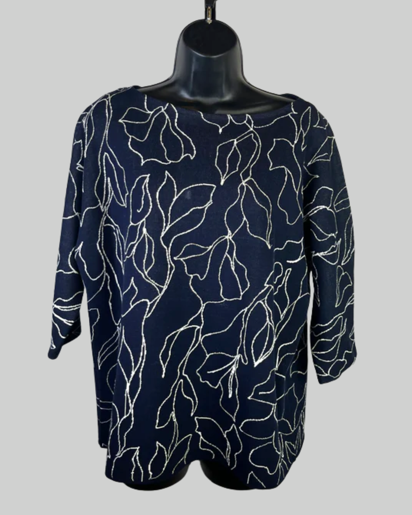 Lafayette 148 Navy White Floral Silver Beading 3/4 Sleeve Sweater