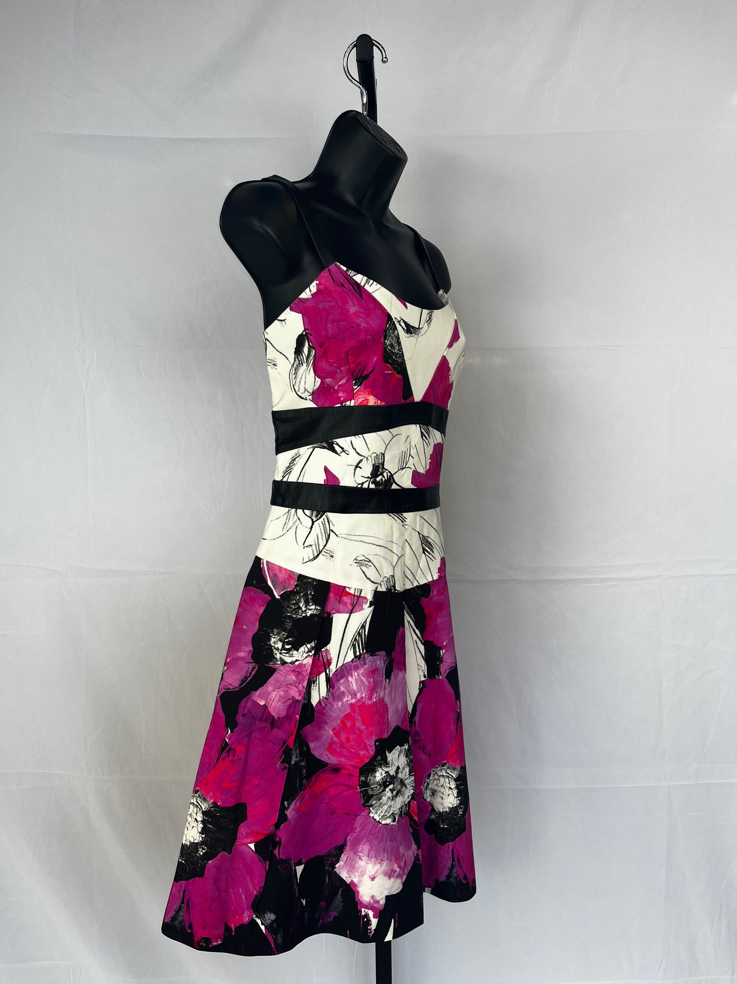 Milly White Pink & Black Floral Sleeveless Pleated Knee-Length Dress w Leather Stripe Detail