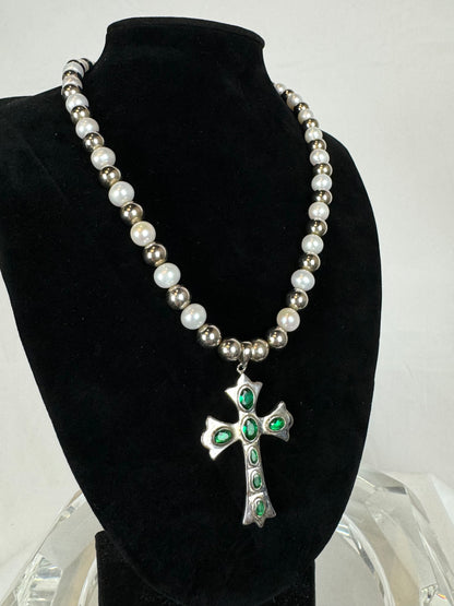 Veert Freshwater Pearl & 14K White Gold Rosary Cross Pendant w Green Zirconia Necklace