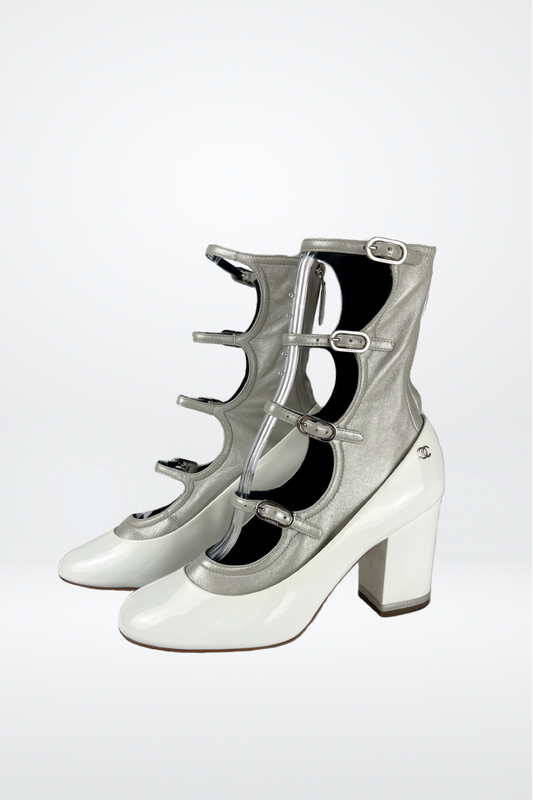 (P) Chanel White/Silver Mary Jane Style Shoe w 4 Buckles