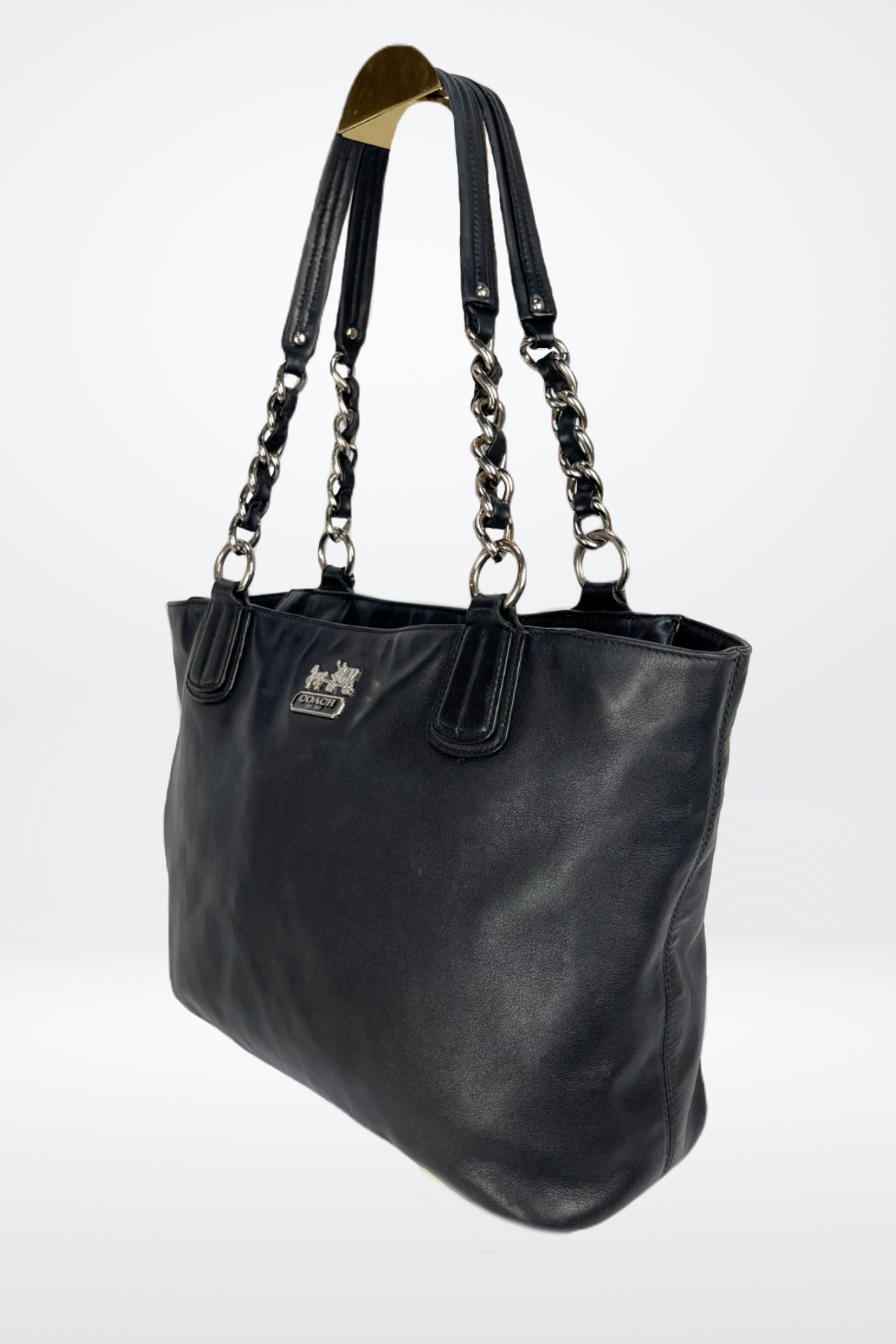 Coach Soft Leather Tote Bag with Chain Straps Kit s Boutique