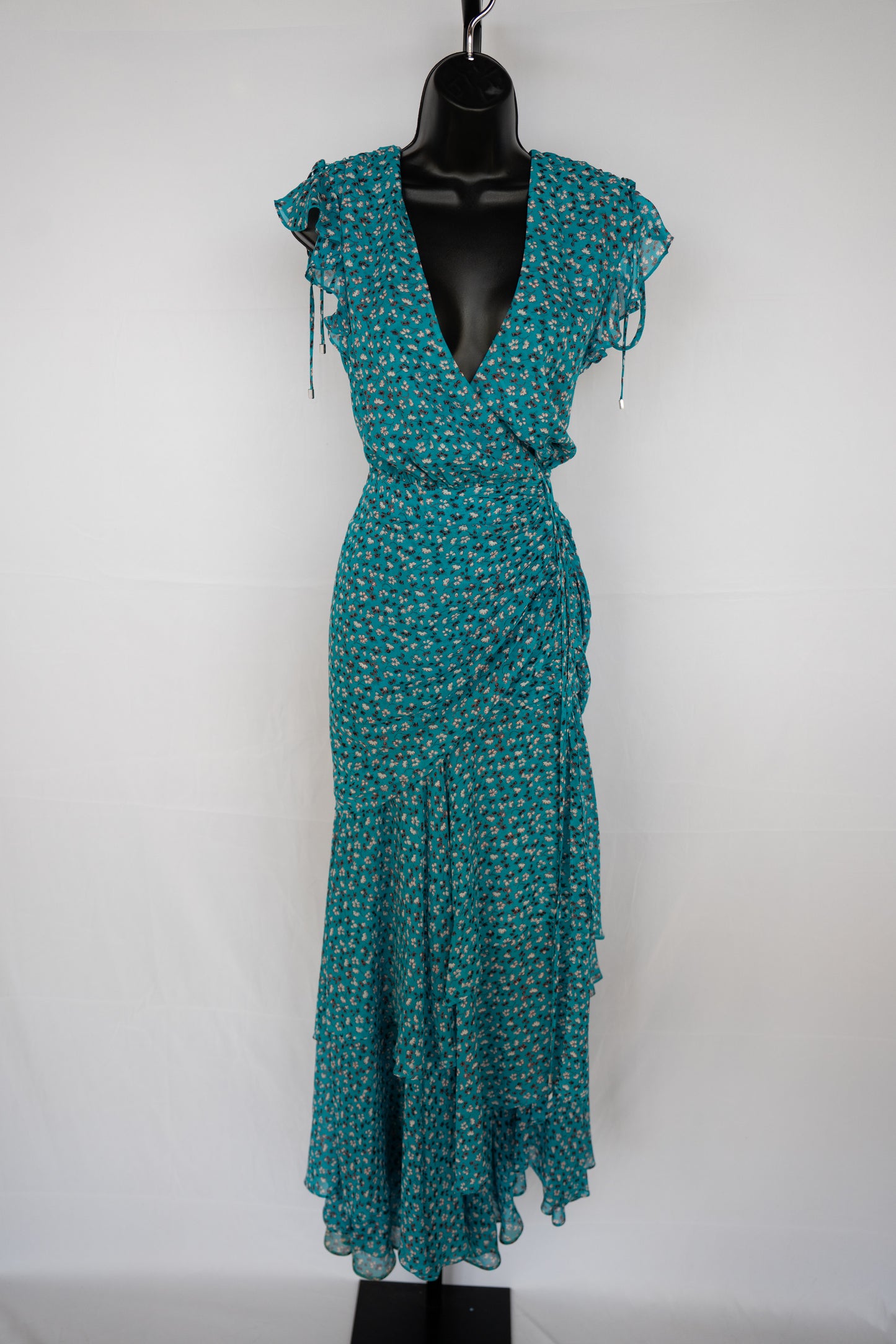 Veronica Beard Blue Silk Floral Cap Sleeve V-Neck Maxi Dress w/ Ruching