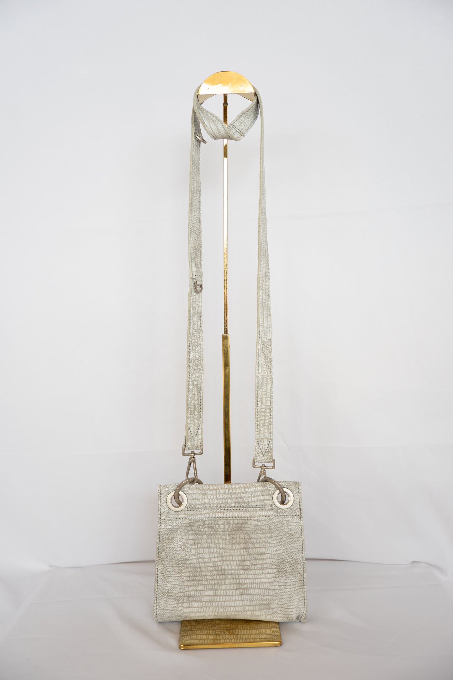 Hammit Light Grey Textured Crossbody Bag