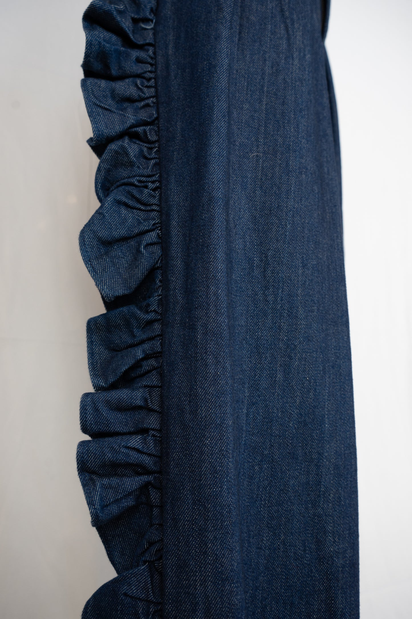 Maggie Marilyn Linen/Silk Dark Denim Straight Leg Pants w/ Side Ruffle NWT