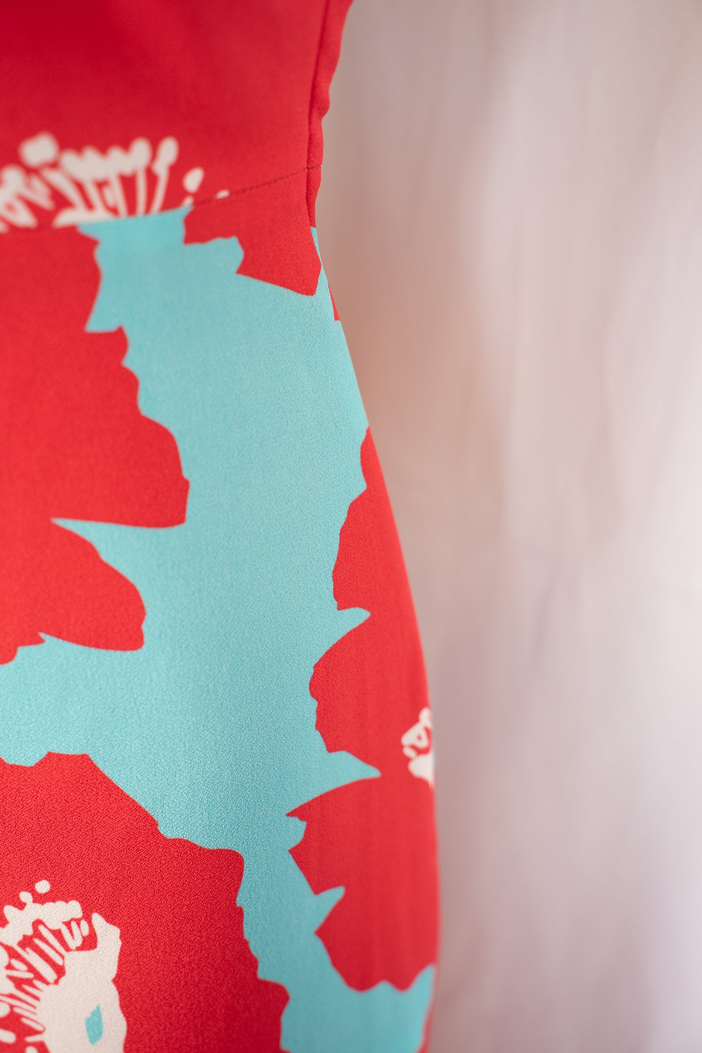 Milly Red & Blue Floral Print Asymmetrical Midi V-Neck Sleeveless Dress NWT