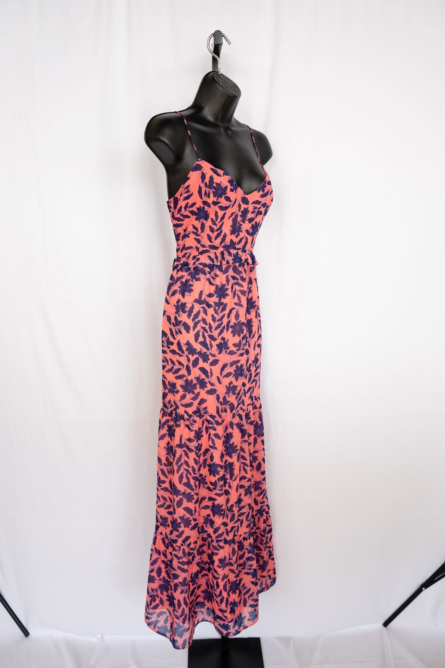 House of Harlow Light Pink & Blue Floral Sleeveless Maxi Ruffle Dress