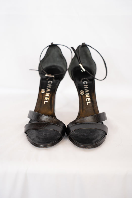 DUSTBAG - Chanel Double Toe Strap/Ankle Strap Heeled Sandals SIZE 7