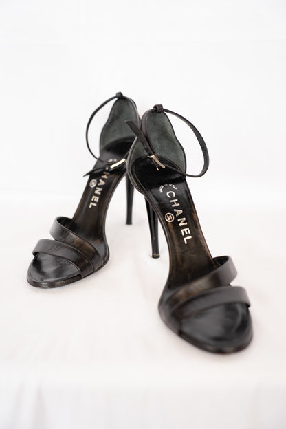 DUSTBAG - Chanel Double Toe Strap/Ankle Strap Heeled Sandals SIZE 7