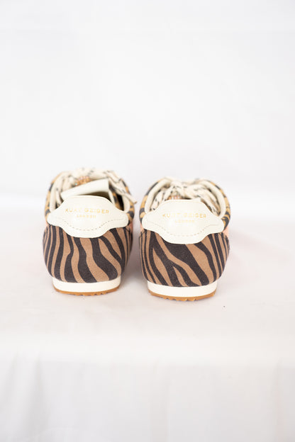 Kurt Geiger Pink Leopard Print Zebra Low Rise Sneakers w Logo