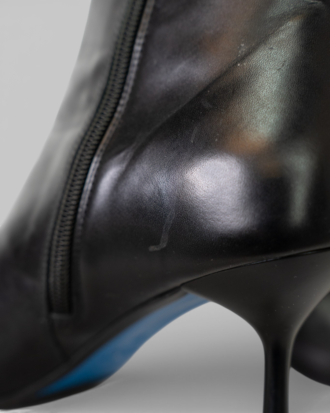 Tiziano Zorzan Black Leather Stud & Buckle Pointed Toe Heel Booties