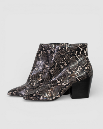 Dolce Vita Black Grey Snakeskin Point Toe Heel Booties