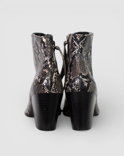 Dolce Vita Black Grey Snakeskin Point Toe Heel Booties