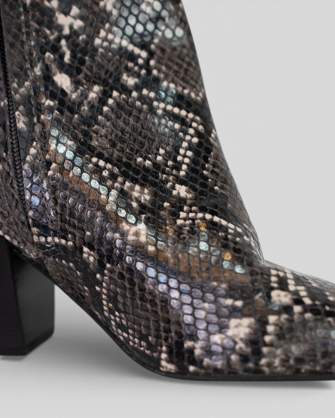 Dolce Vita Black Grey Snakeskin Point Toe Heel Booties