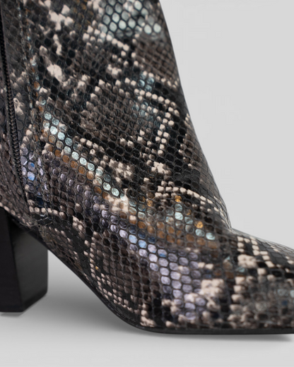 Dolce Vita Black Grey Snakeskin Point Toe Heel Booties