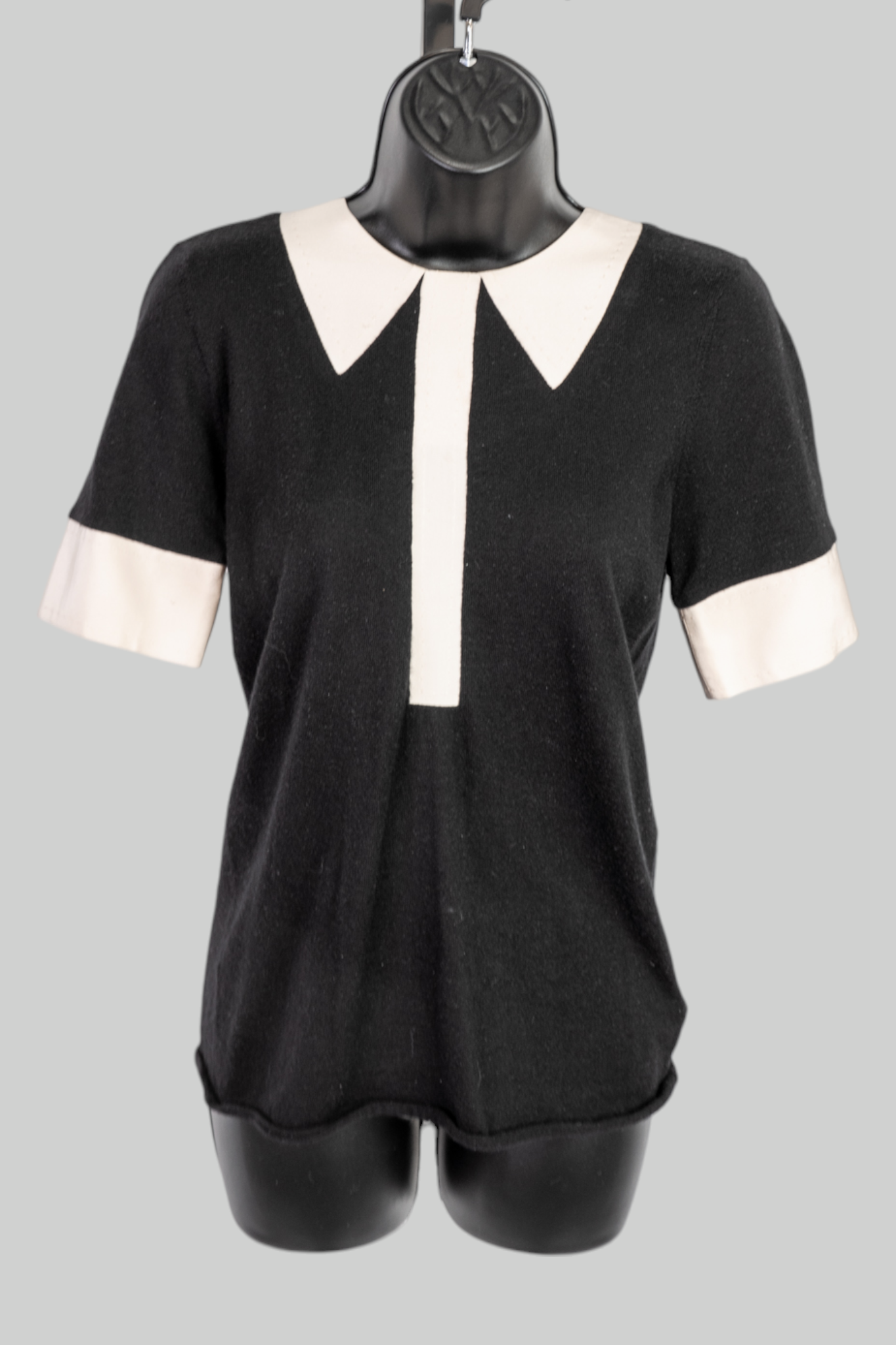 Marc By Marc Jacobs Black Cashmere Pale Pink Trim 1/2 Sleeve Sweater