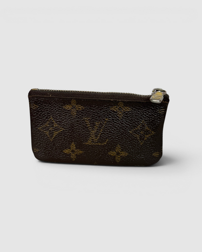 w Box- Louis Vuitton Monogram Coin Pouch Key Chain