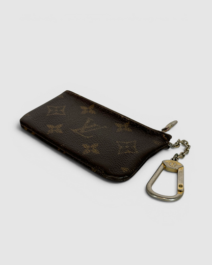 w Box- Louis Vuitton Monogram Coin Pouch Key Chain