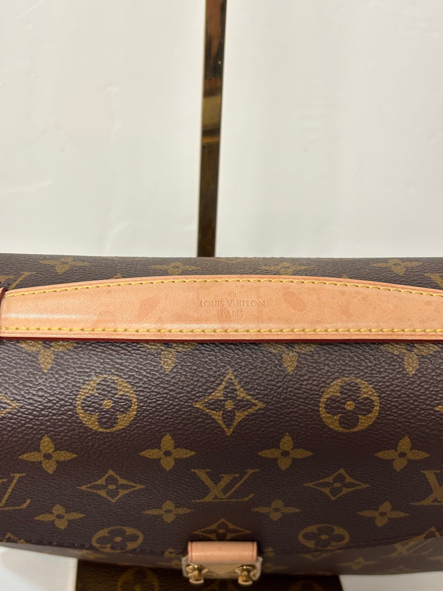 COMES WITH BOX & BAG - Louis Vuitton Monogram Pochette Metis Crossbody Bag