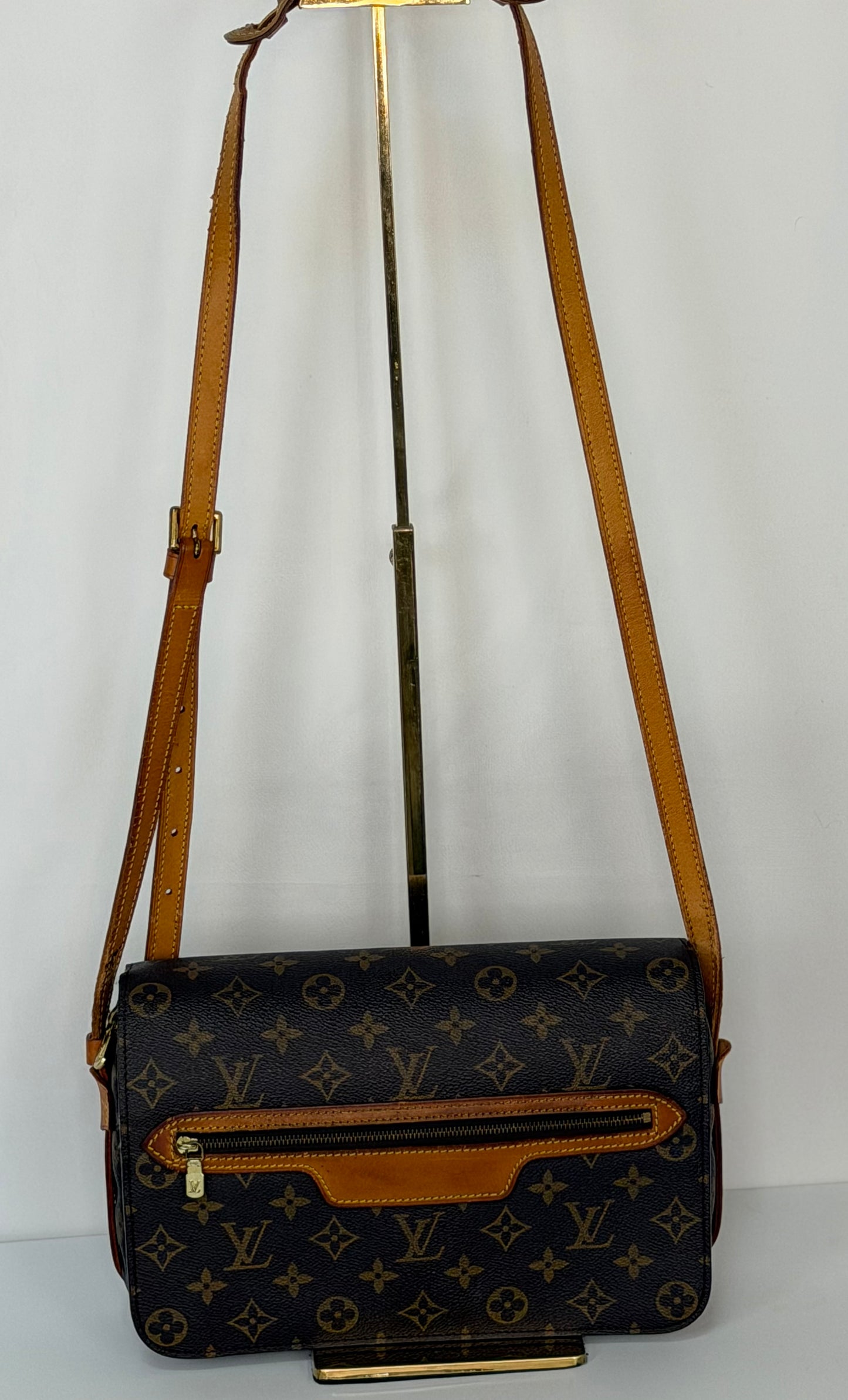Louis Vuitton Monogram Saint Germain 28 Crossbody Bag