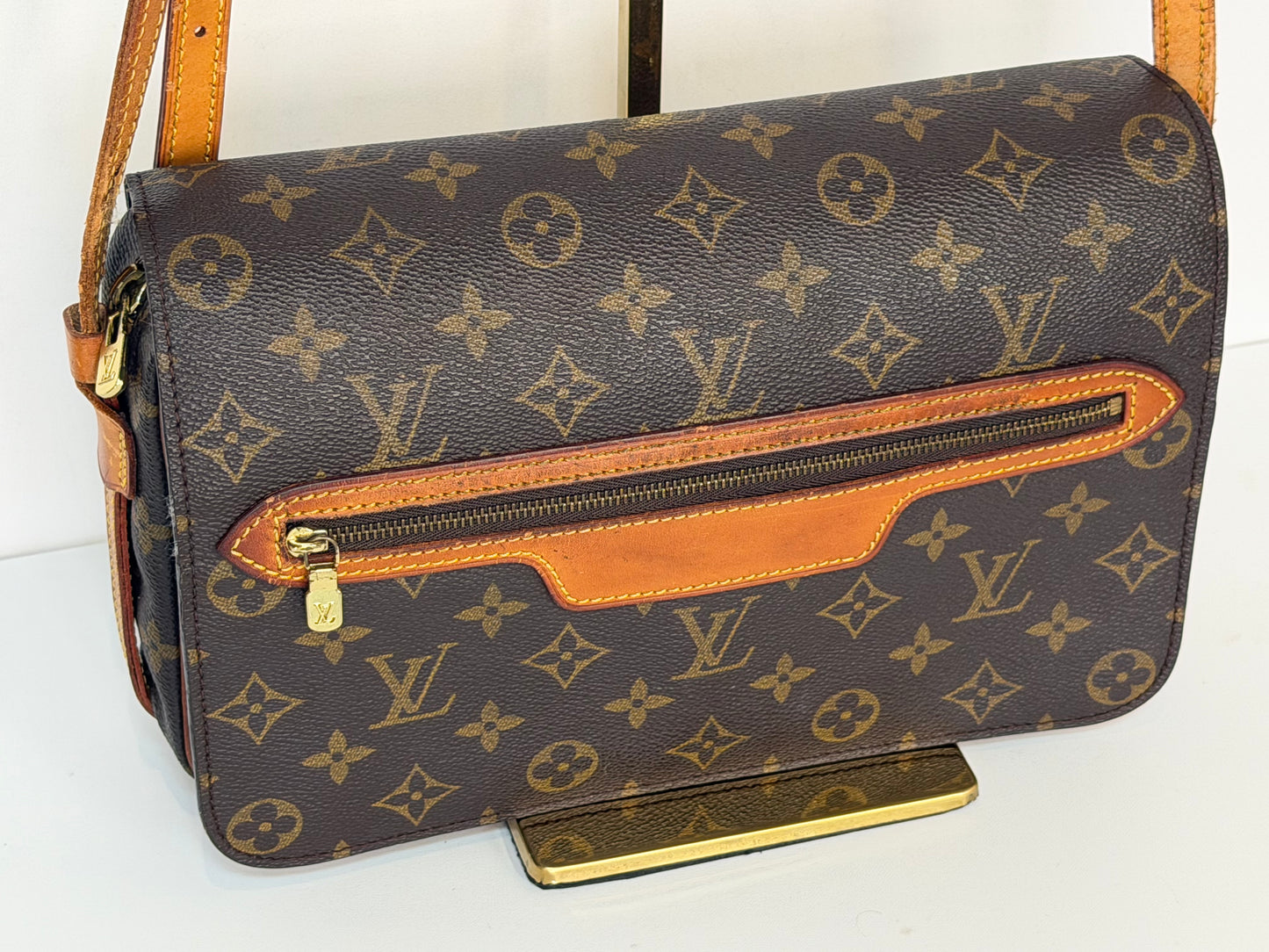Louis Vuitton Monogram Saint Germain 28 Crossbody Bag