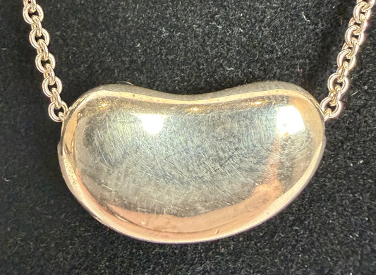 Elsa Peretti Tiffany & Co Sterling Silver Bean Necklace