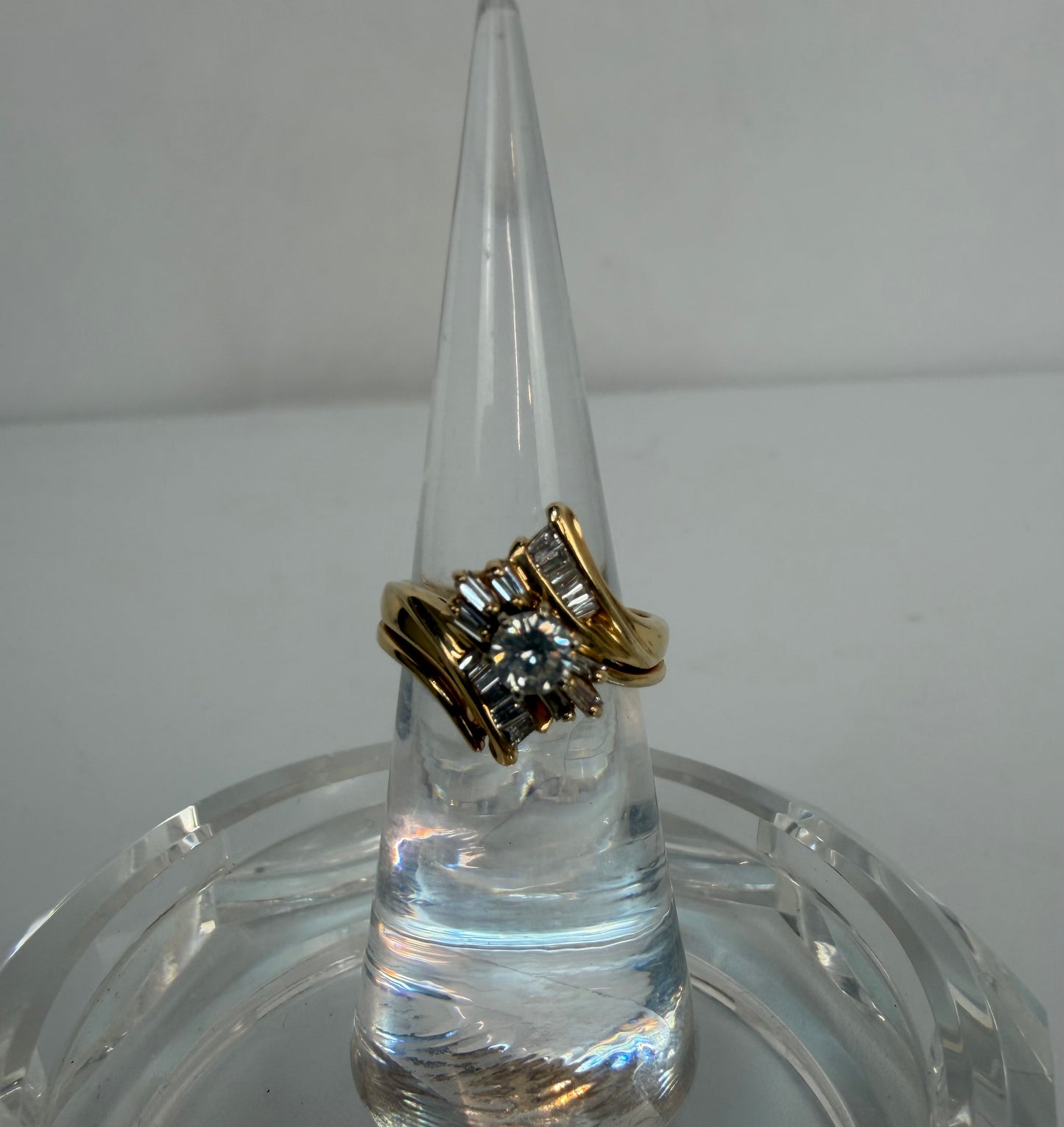 14K Gold & Diamond Wave Ring