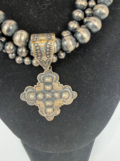 Rocki Sterling Silver  "Navajo Pearls" 3 Strand Beads w Pendant Necklace
