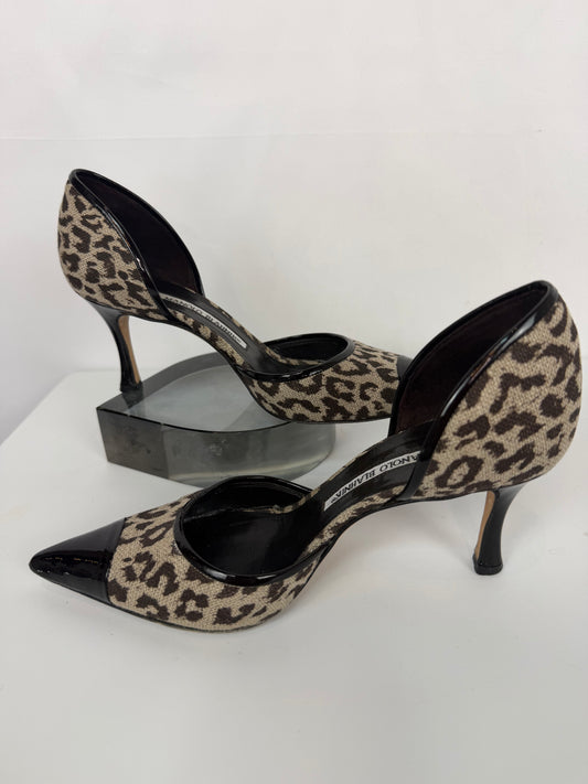 Manolo Blahnik Leopard Print Pointed Toe Stilettos