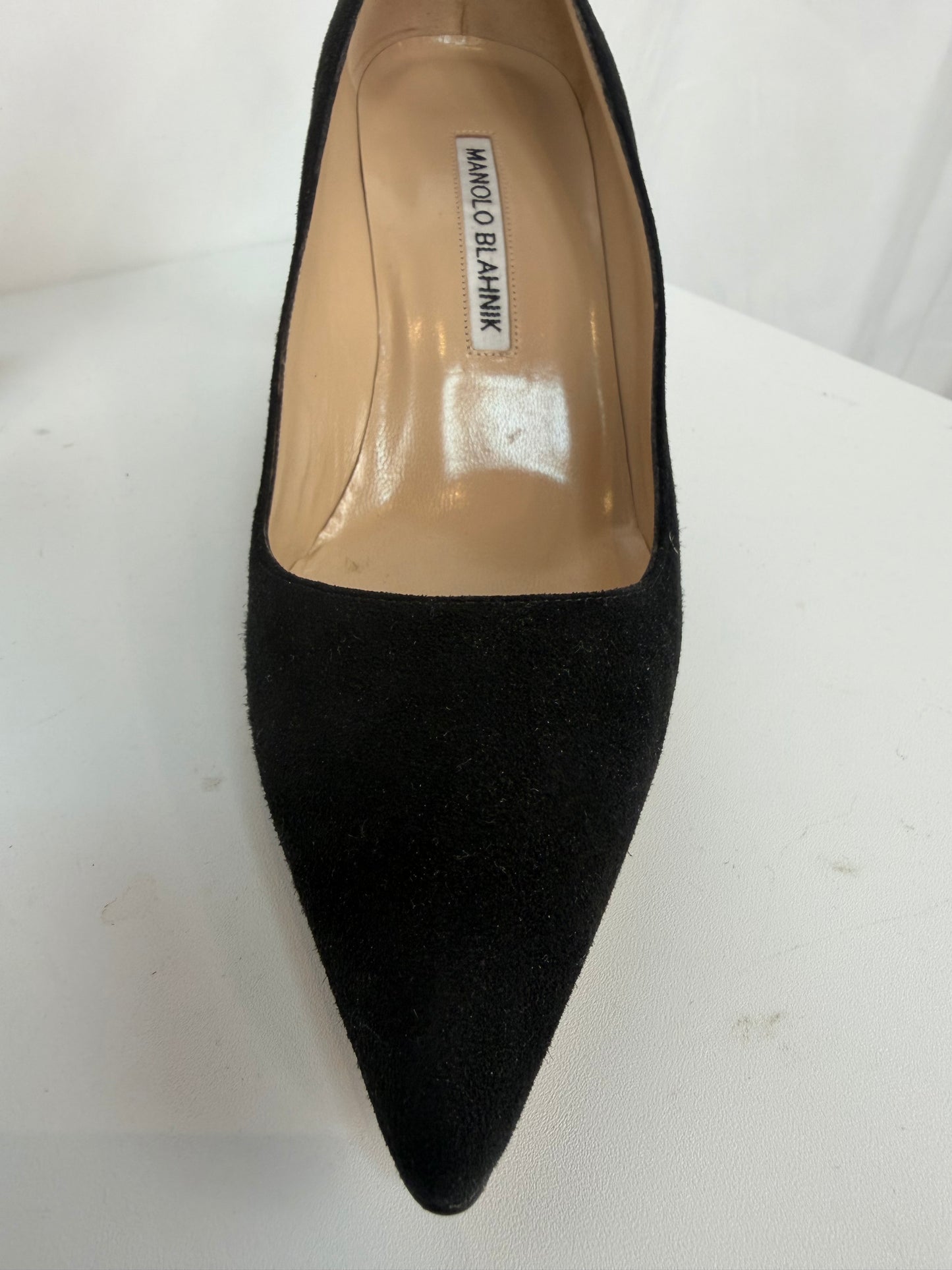 Manolo Blahnik Black Suede Pointed Toe Heels