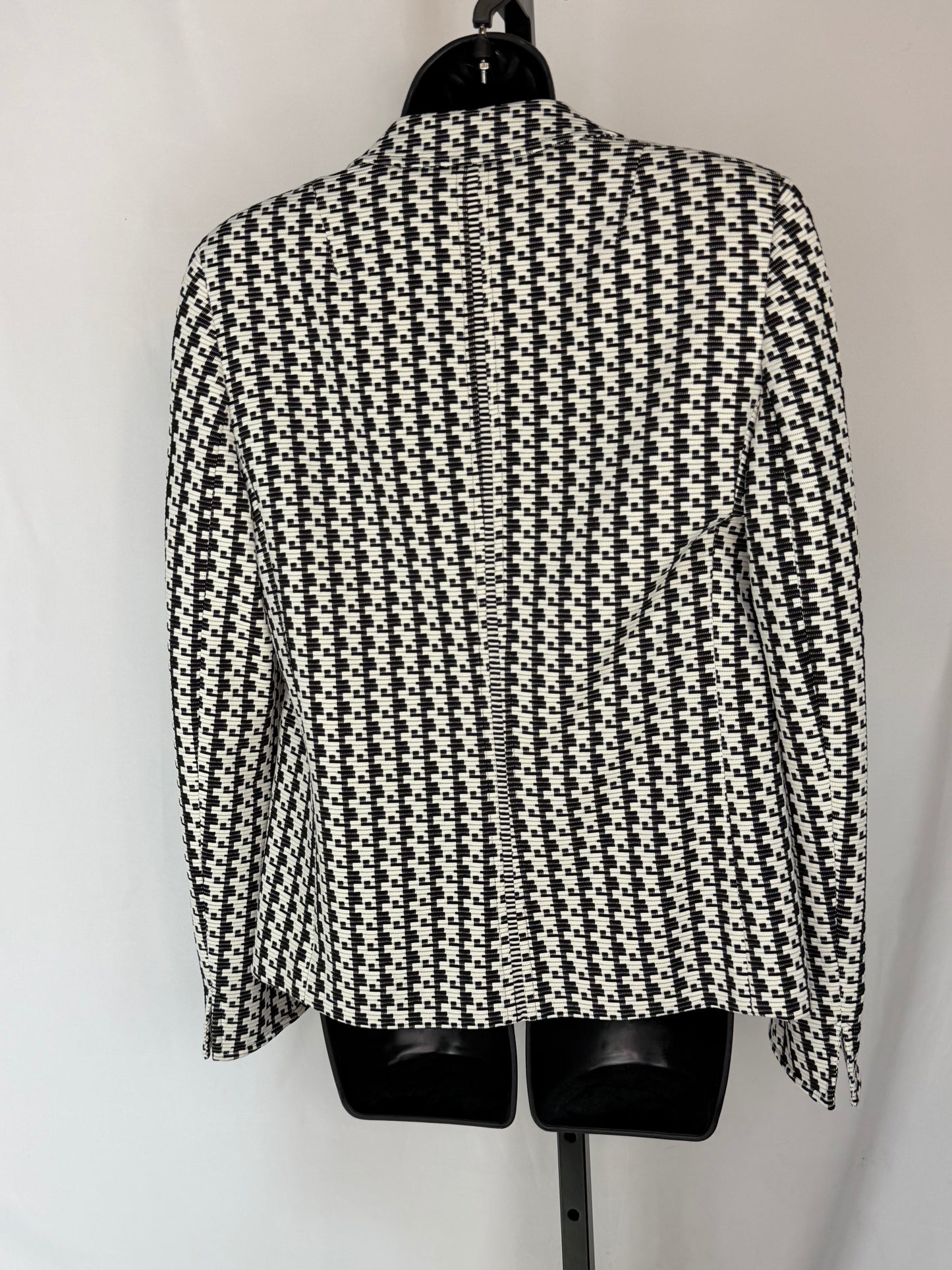 Akris Punto Black & White Block Print Blazer (HAS MATCHING BLOUSE)