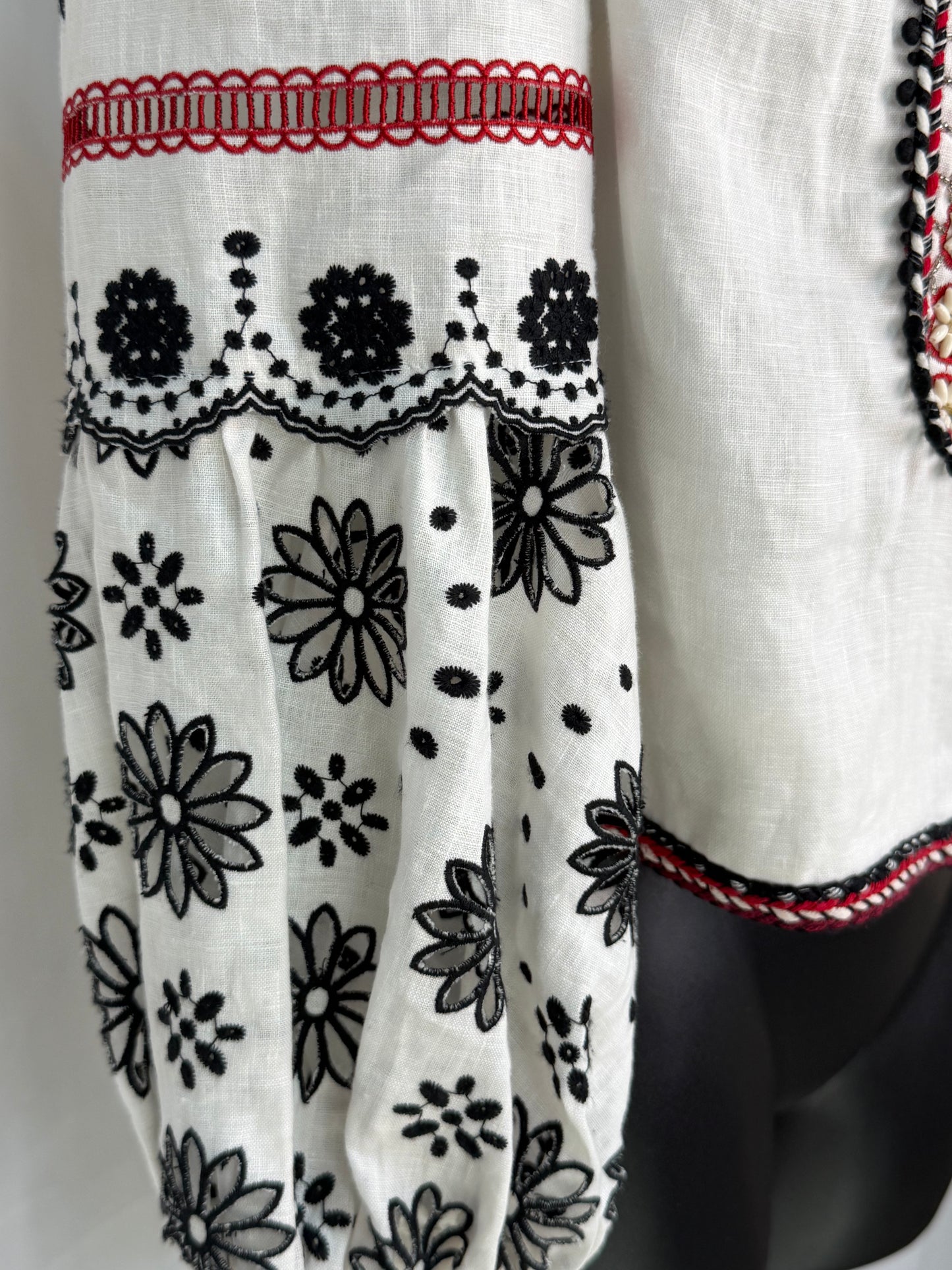 Veronica Beard White Linen Jacket w/ Red & Black Eyelet Details & Beading