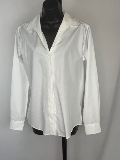 Sarah Alexandra White Collared Long Sleeve Button Up Blouse NWT