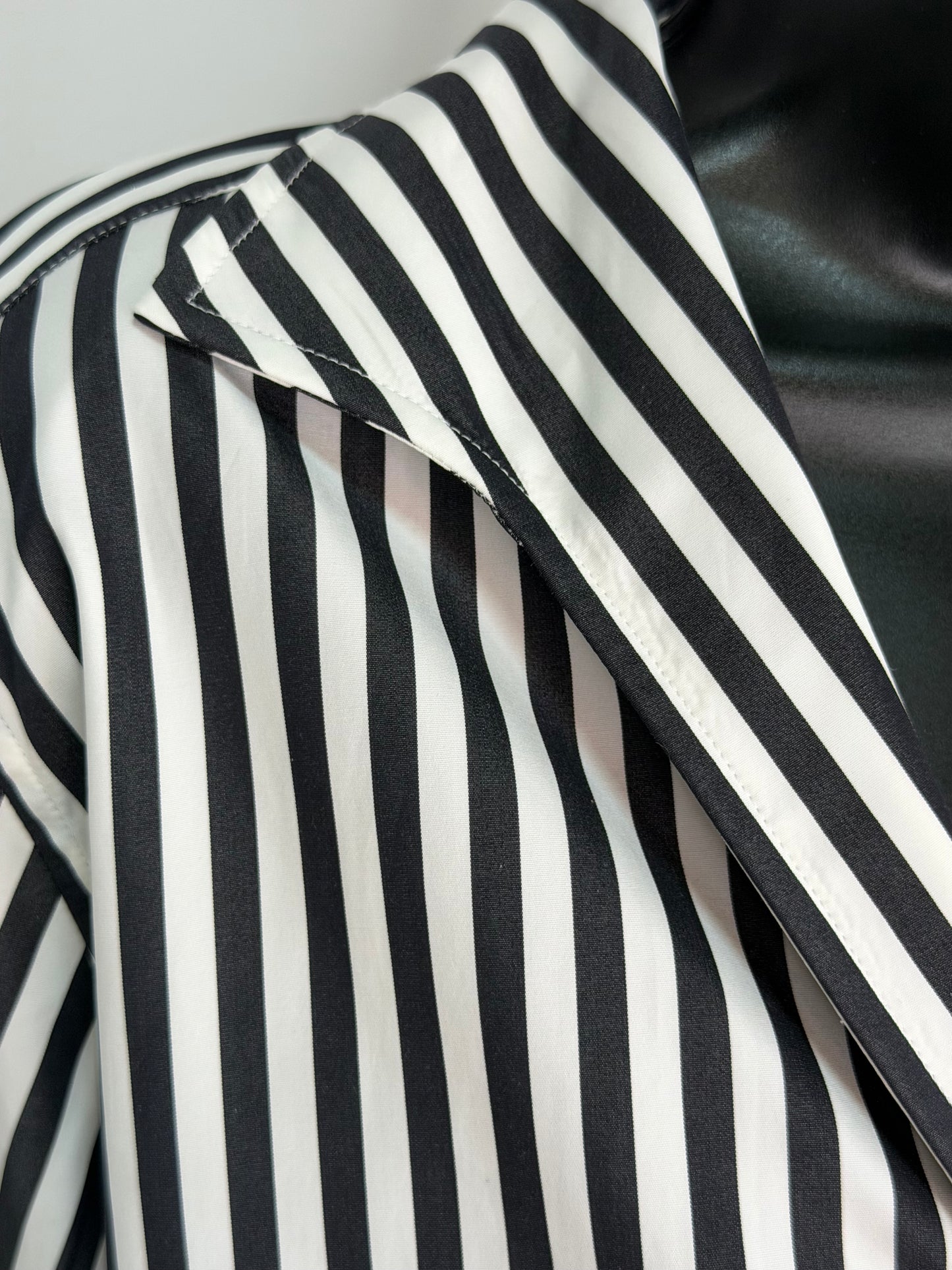 Sarah Alexandra Black & White Stripe Collared Long Sleeve Button Up Blouse NWT