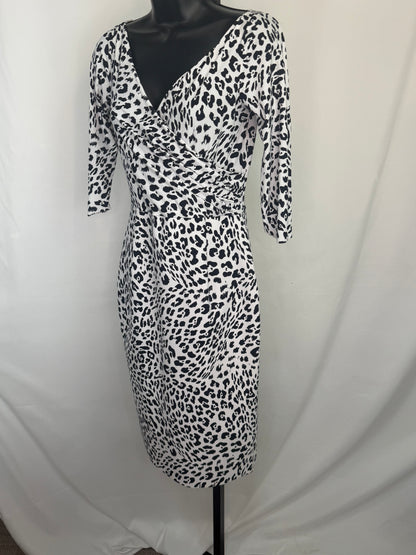 Chiara Boni Black & White Leopard Print 1/2 Sleeve Fitted Knee-Length Dress NWT